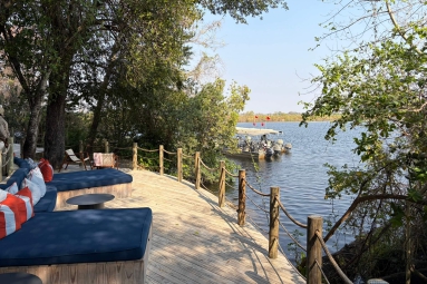 Xugana Island Lodge Deck